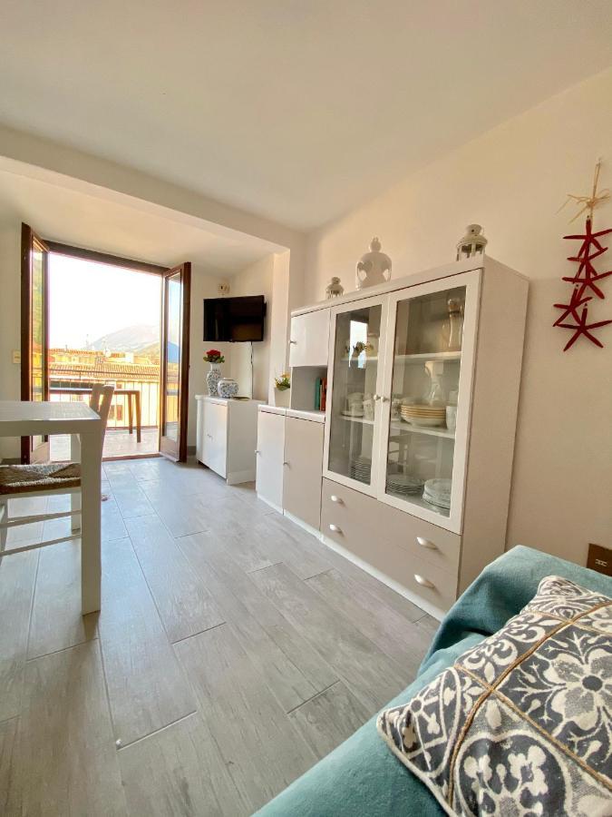 Appartement Casa Elvira à Brenzone Extérieur photo